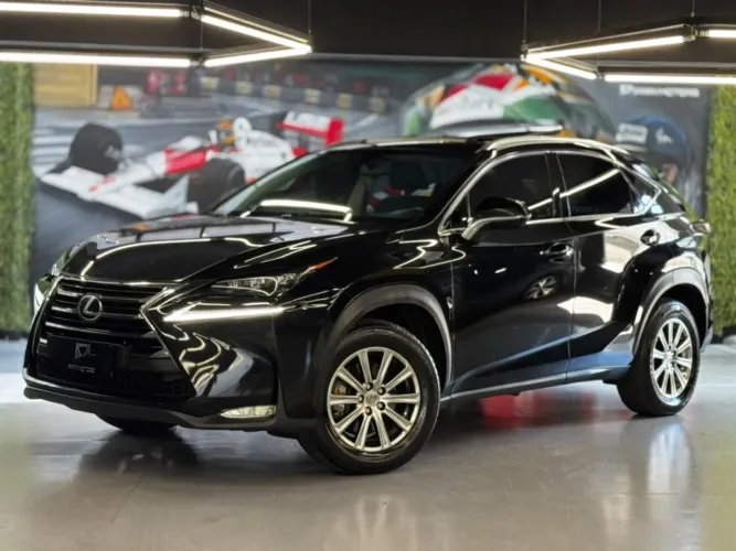 Lexus NX-200T Luxury 2.0 16V 238cv Aut. 2015