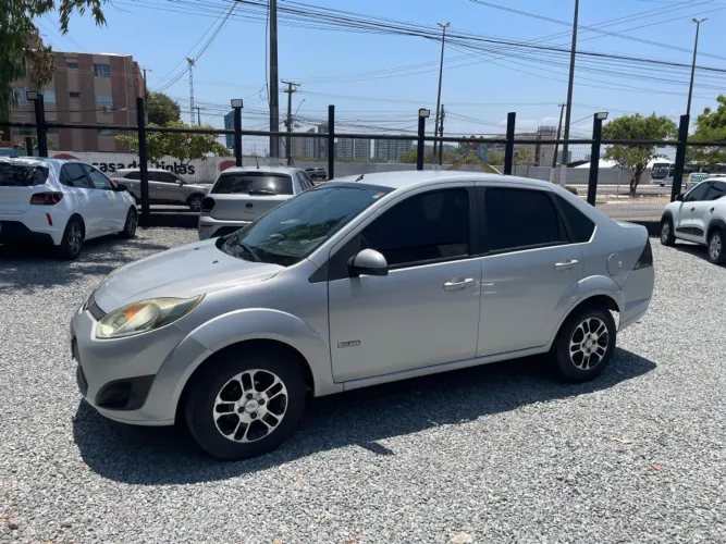 Ford Fiesta 1.6 8V Flex/class 1.6 8V Flex 5P 2012
