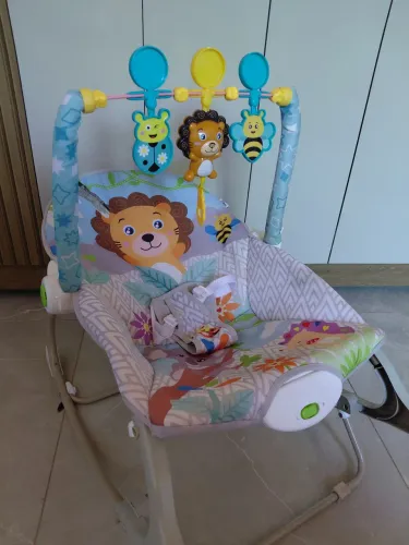 Cadeirinha de balanço