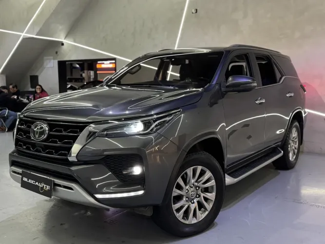 Toyota Hilux SW4 4X4 2.8 Diesel 2021