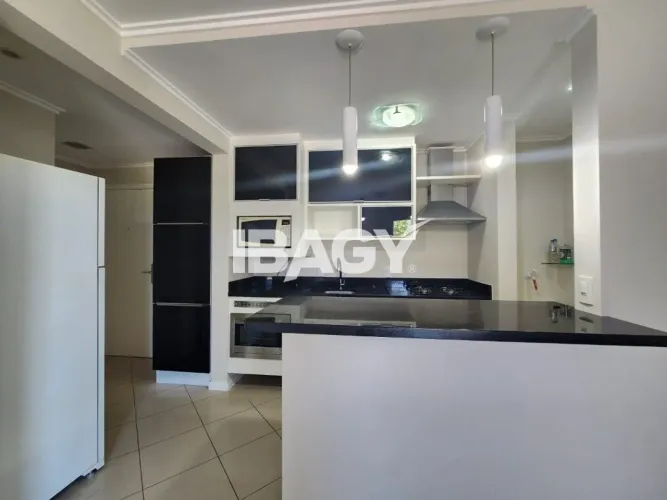 Excelente Apartamento 2 dormitório(s) em Morro Das Pedras - Florianópolis