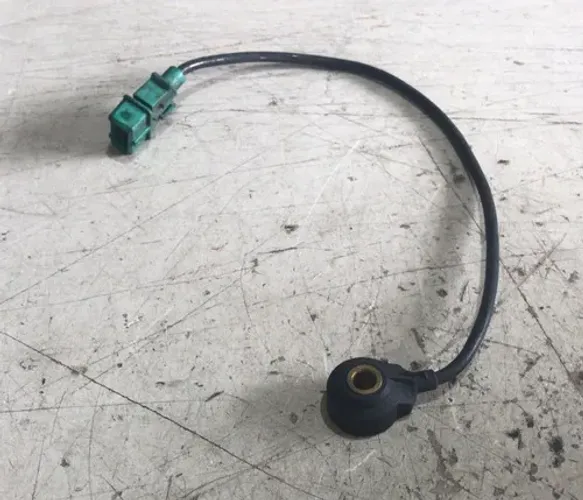 Sensor De Detonação Peugeot 406 2.0 16v / 0261231130