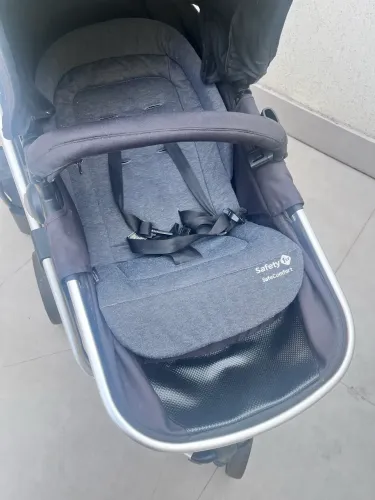 Carrinho de bebê Mobi safety 