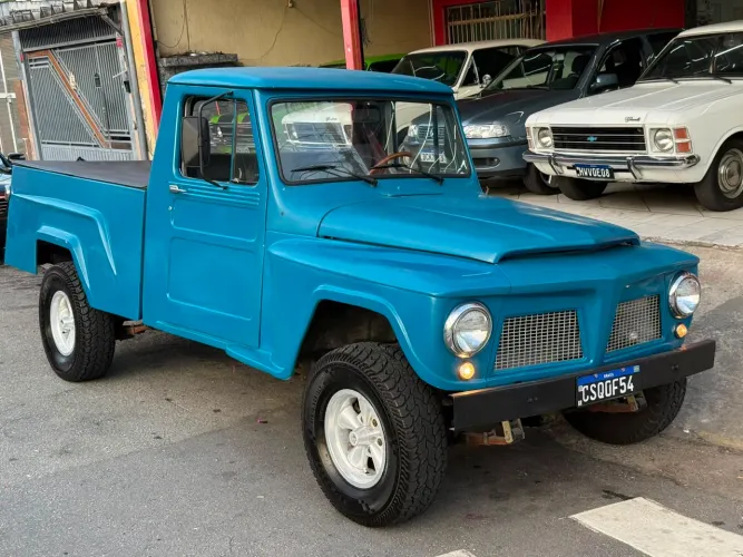 Ford F-75 4X2 2.6 V12 1977