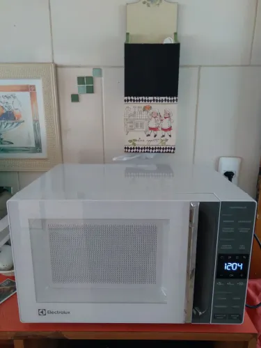 Micro-ondas Electrolux 23 litros