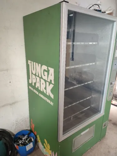 Máquina venda automática Vending Machine