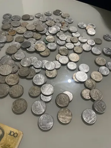 Moedas antigas variadas