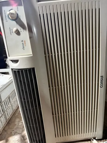AR CONDICIONADO 12000BTUs