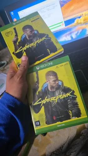 Jogo original xbox one lyberpunk funcionando perfeitamente