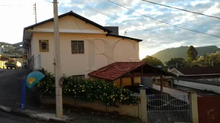 Casas Padrão em Poços de Caldas