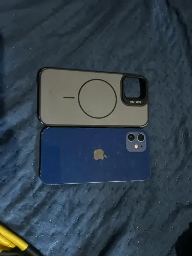 Vendo iPhone 12, 128 giga só marcas de uso