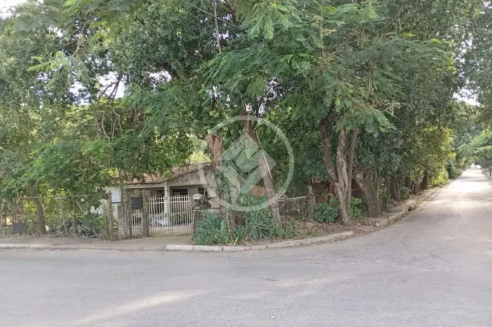 OTIMO TERRENO DE ESQUINA,PROXIMO A FERNANDO CORREIA codigo: 286600
