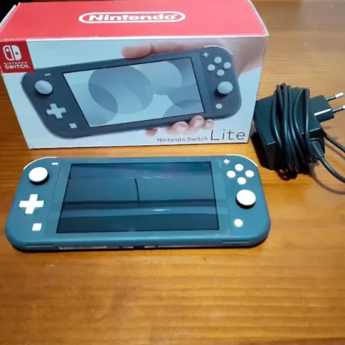 SWITCH LITE SEMINOVO C/ PROTETOR DE TELA