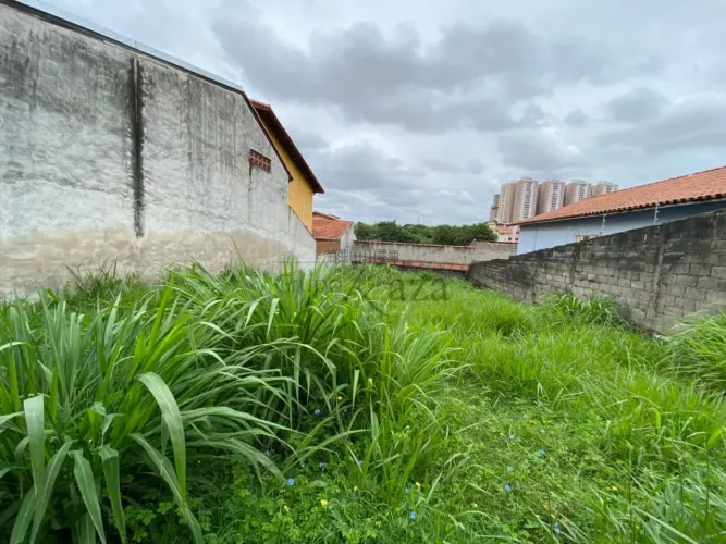 Terreno - Bosque dos Eucaliptos - 250m² - Estuda Permuta.