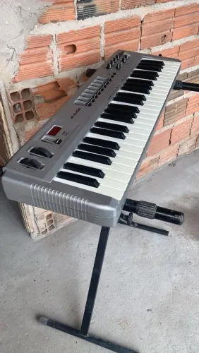 Teclado controlador M-audio 