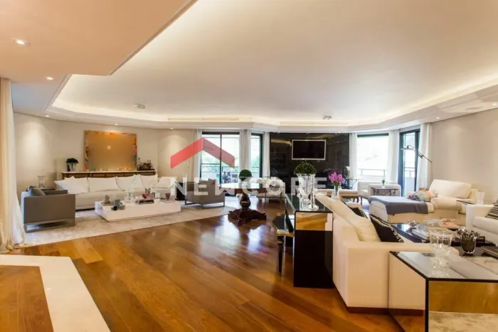 Apartamento em Avenida Juriti - Moema - São Paulo/SP