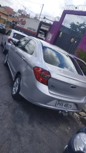 Ford KA+ Sedan 1.5 SEL 16V Flex 4P 2015