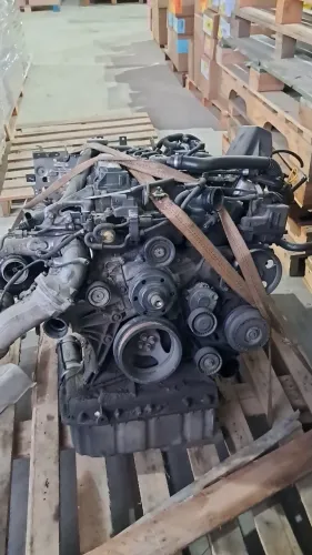 Motor sprinter 415