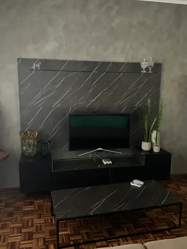 Rack + painel + mesa de centro