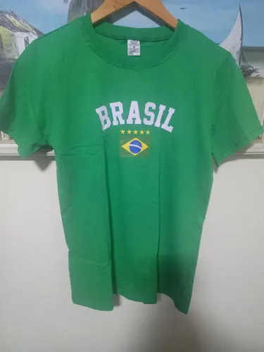 Camiseta do Brasil Feminina 100% Algodão Com Detalhes de Brilho