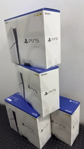PS5 Slim Mídia Física 1TB LACRADO