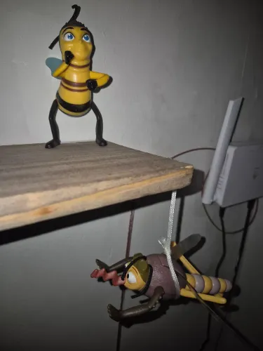 Barry e Zé Picada Bee Movie originais McDonald's 2007