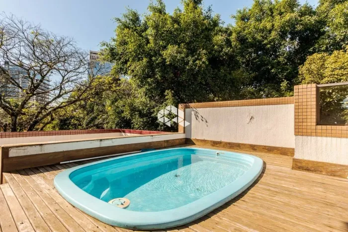 Cobertura com piscina, 2 suítes e 2 vagas na Rua João Obino - Bairro Petrópolis