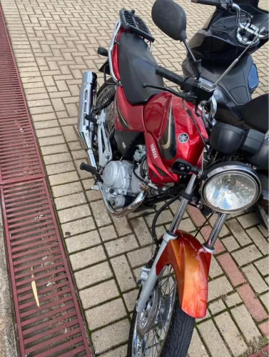 Moto YBR
