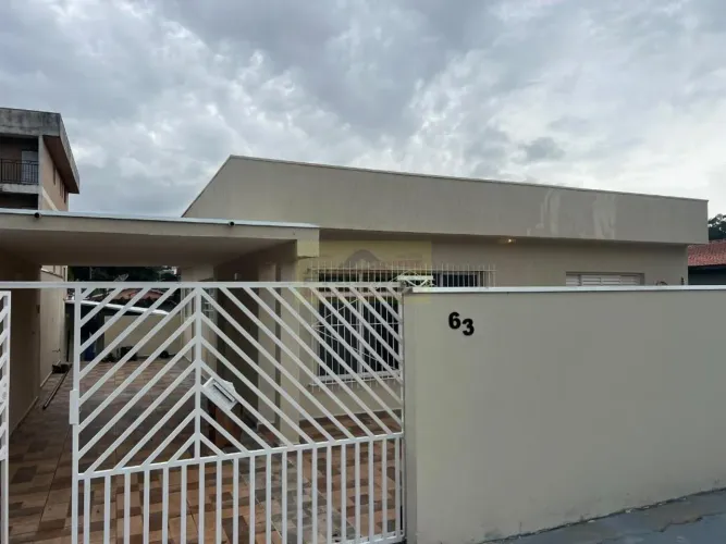 Casa para locação em Itupeva-SP no Jardim Nova Itupeva: 3 quartos sendo 1 suíte, 1 sala, c