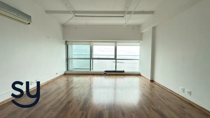 Sala Comercial com 1 vaga no Diamond Tower à venda