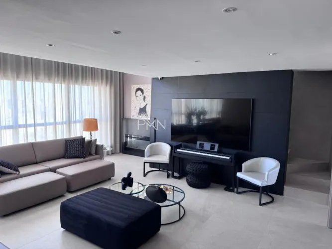 Cobertura à venda em Campinas, Cambuí, com 3 suítes, com 245 m², Alto Cambuí