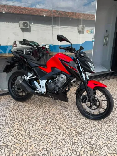 HONDA CB 300F TWISTER 2024
