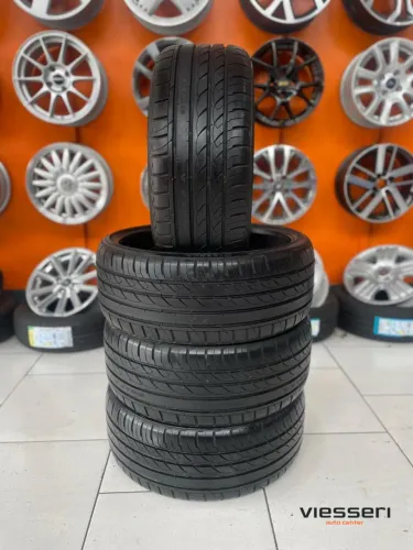Pneus usados 225/30R20 Minerva F105