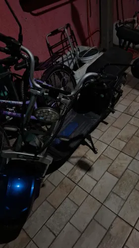 vendo motinha elétrica perfeito estado