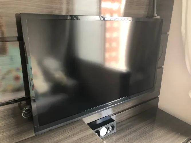 Tv 42 PHILIPIS 