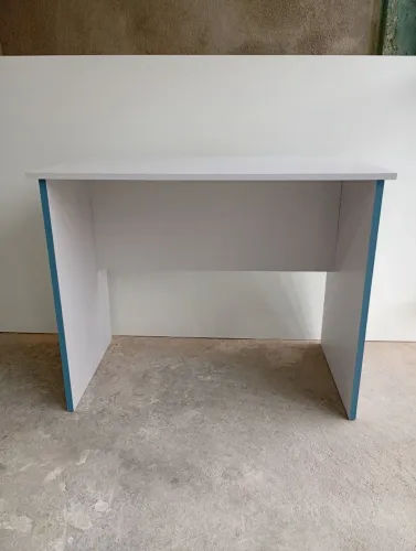 Mesa escrivaninha