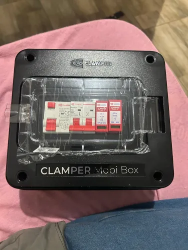 Quadro de proteção para carregador de carro