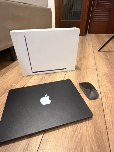 MacBook Air 13? M4 16gb 256gb