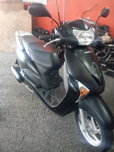 Honda lead 2014