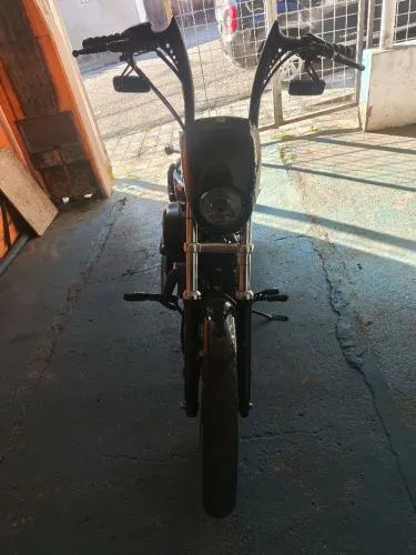 Harley Davidson 883