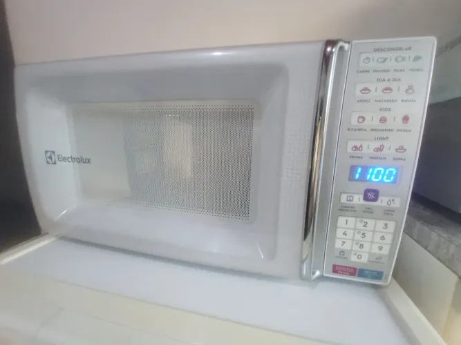 MICROONDAS ELECTROLUX ?
