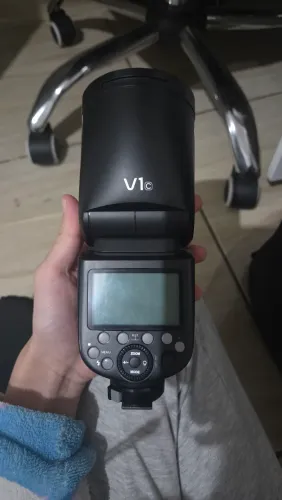 Flash Godox V1-C
