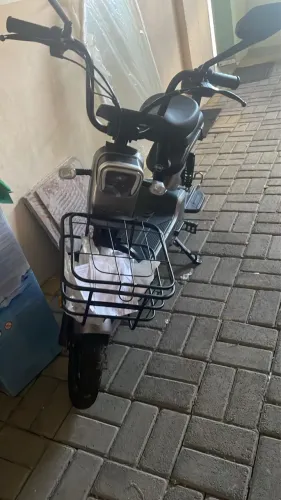 Vendo scooter elétrica