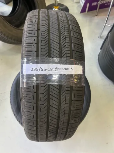 Pneu 235/55-19 Continental