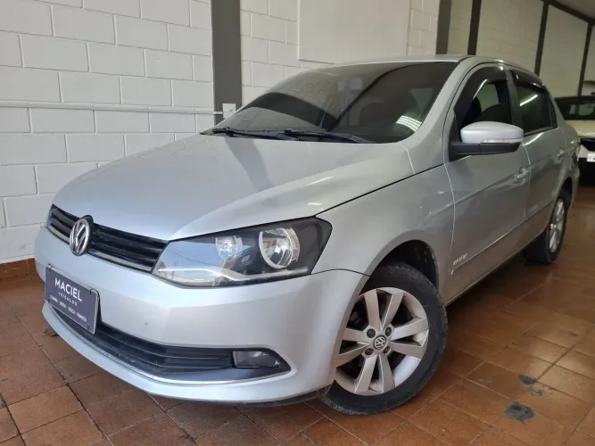 Volkswagen Voyage Comf/highli. 1.6 MI T.flex 8V 4P 2014