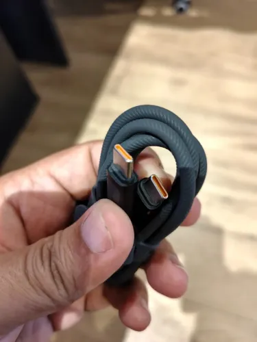 Cabo USB-C Toocki 240w novo sem uso