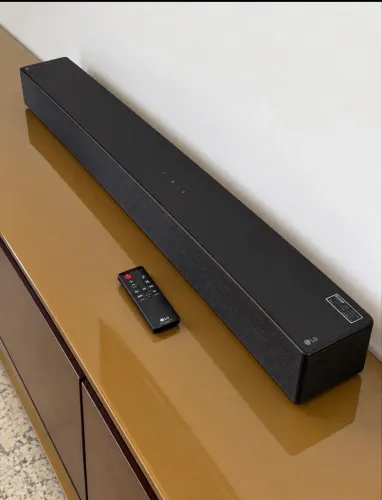 Vendo soundbar LG em ótimo estado