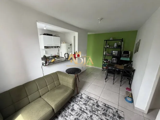 Apartamento com 2 dormitórios à venda, 59 m² por R$ 290.000,00 - Parque São Vicente - Mauá