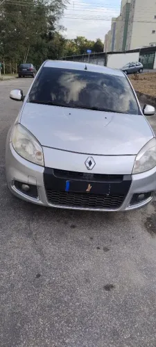 Renault Sandero Privilège Hi-flex 1.6 16V 5P AUT 2013