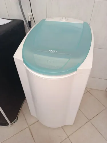 Tanquinho Arno ( sem funcionar)